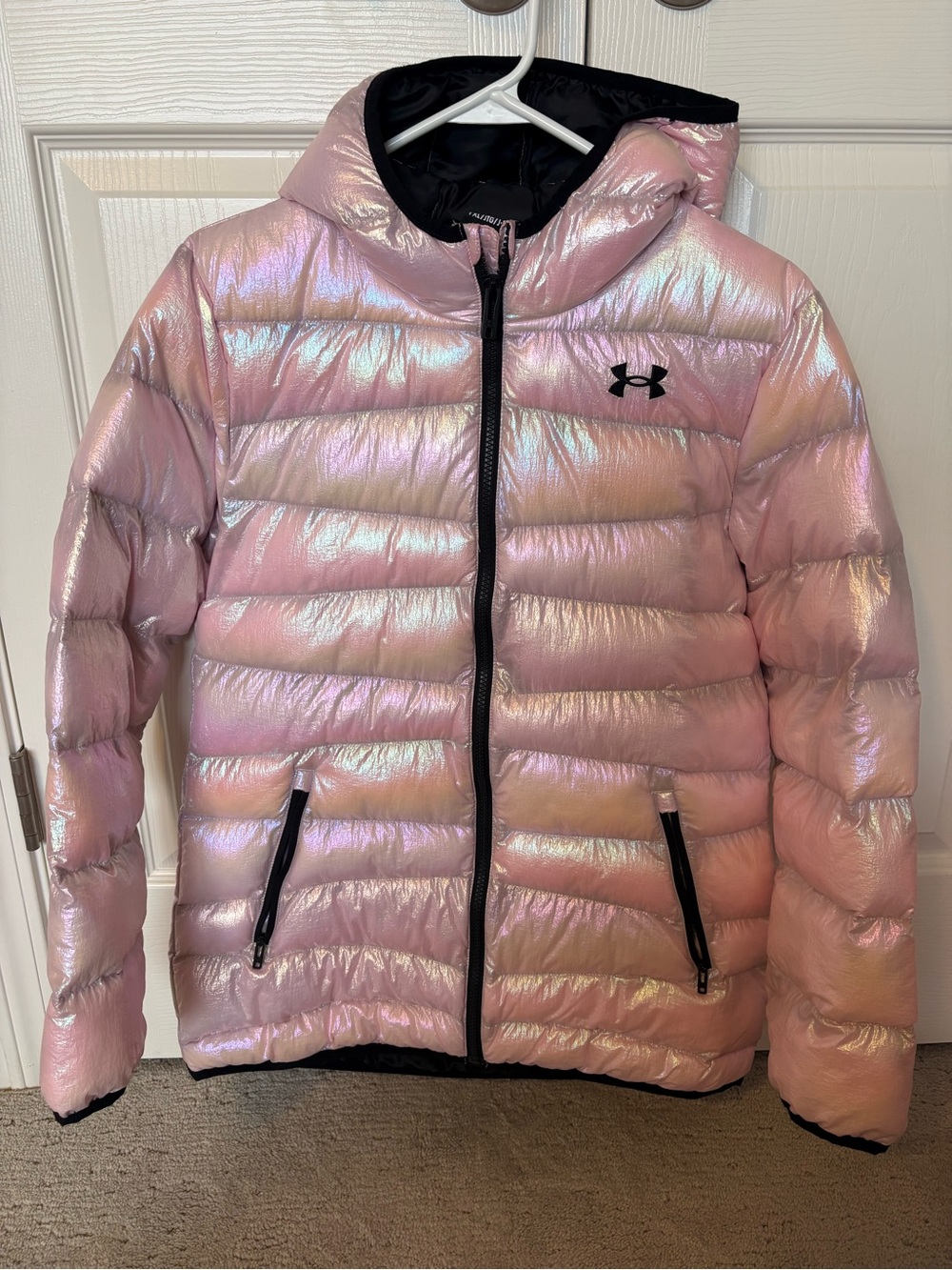 Under Armour Iridescent Metallic Light Pink Hooded Puffer Jacket youth girls XL